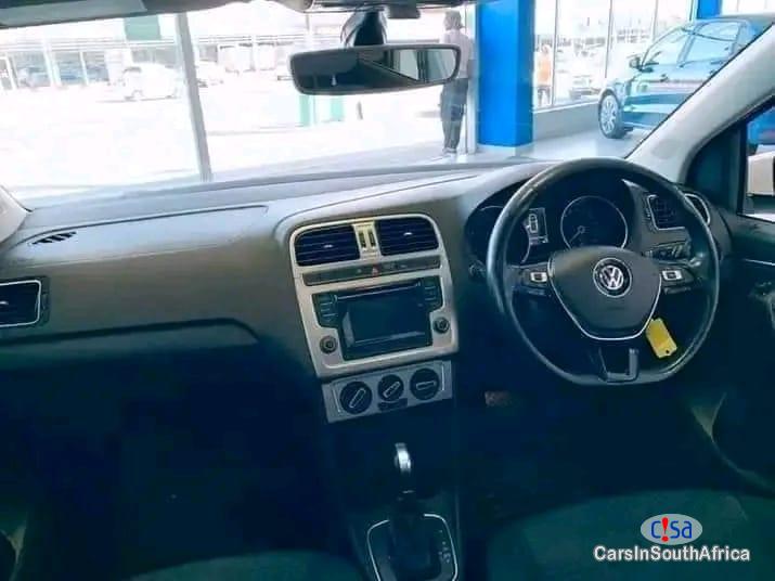 Volkswagen Polo 1.2 Automatic 2015 - image 5