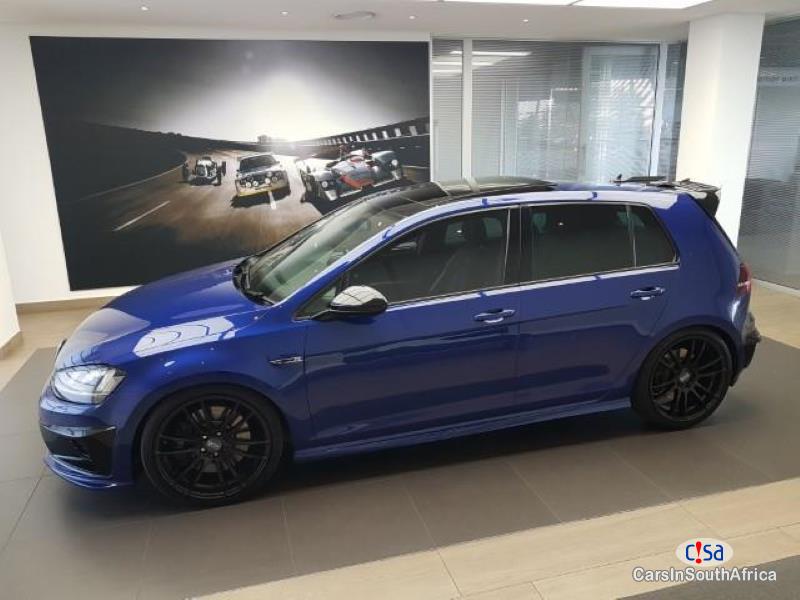 Picture of Volkswagen Golf 2.0 Automatic 2016 in South Africa