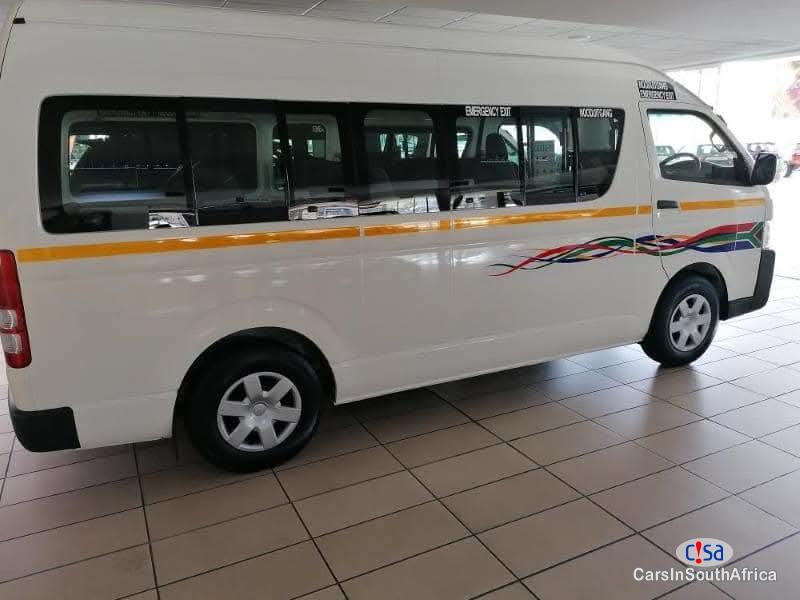 Toyota HiAce 2.5 D4d Sesfikile (0726318146) Manual 2023 in South Africa