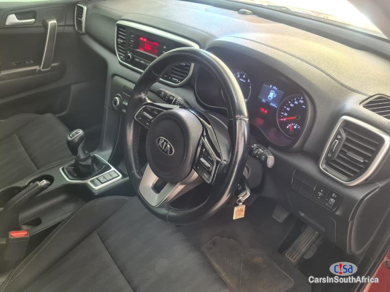 Kia Sportage 0616417846 Manual 2019 - image 3