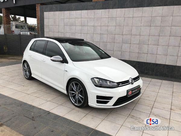 Volkswagen Golf 2.0 Vll TSi R-line Call 081 494 5928 Automatic 2017 - image 3