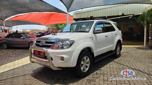 Picture of Toyota Fortuner 3.0 D-4D Raised Body Manual 2008