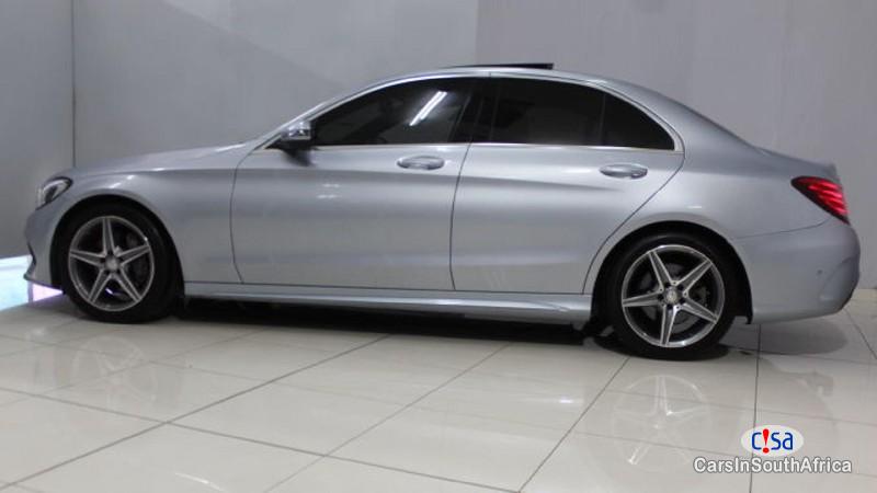 Mercedes Benz C-Class 2.2 0634393833 Automatic 2017 - image 3