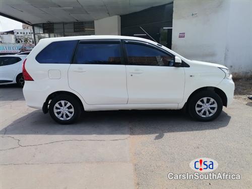 Toyota Avanza 1.5 SX Bank Repossessed Manual 2018 - image 3