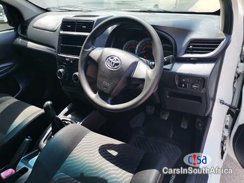Toyota Avanza 1.5 SX Bank Repossessed Manual 2018 - image 4