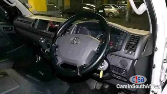 Toyota Quantum 2 5 0671651564 Manual 2020 - image 5