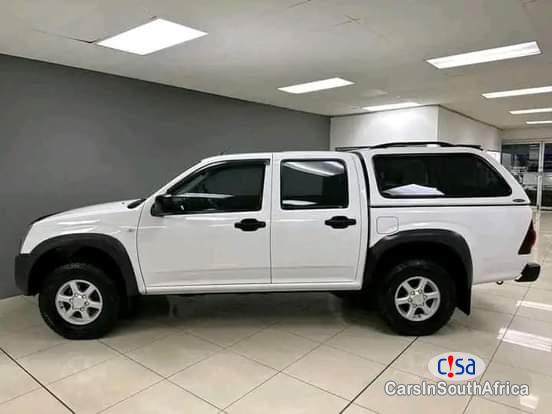 Isuzu KB250 2 5 0671651564 Manual 2012 in South Africa
