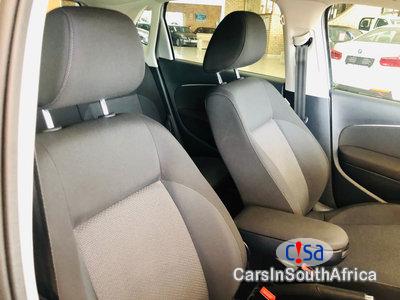 Volkswagen Polo 1 2 0671651564 Manual 2016 - image 8