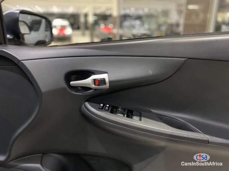 Toyota Corolla 1.6 Qeust Manual 2019 - image 7