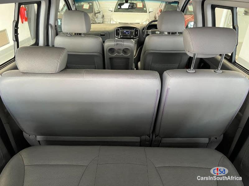 Hyundai H-1 Bank Repossessed Car 2.0VG Automatic 2016 in South Africa