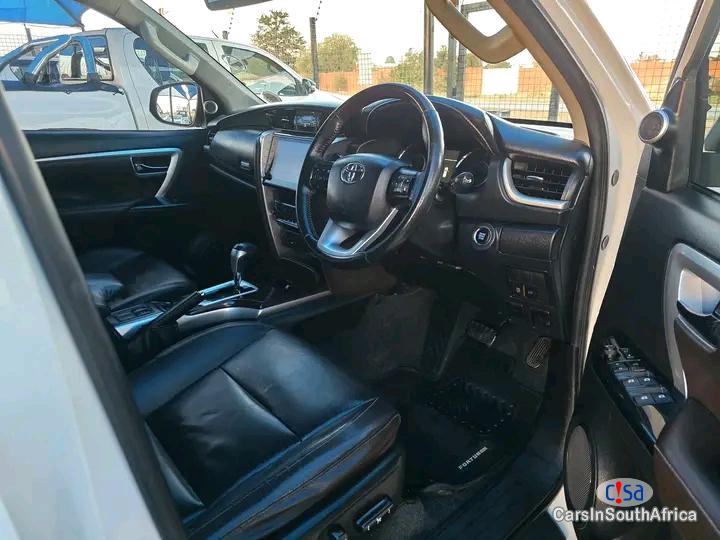 Toyota Fortuner 2.8 GD-6 Raised Body Automatic 2020 - image 4