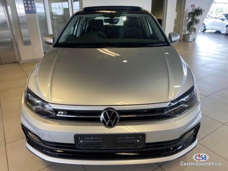 Pictures of Volkswagen Polo 1.0 Automatic 2019