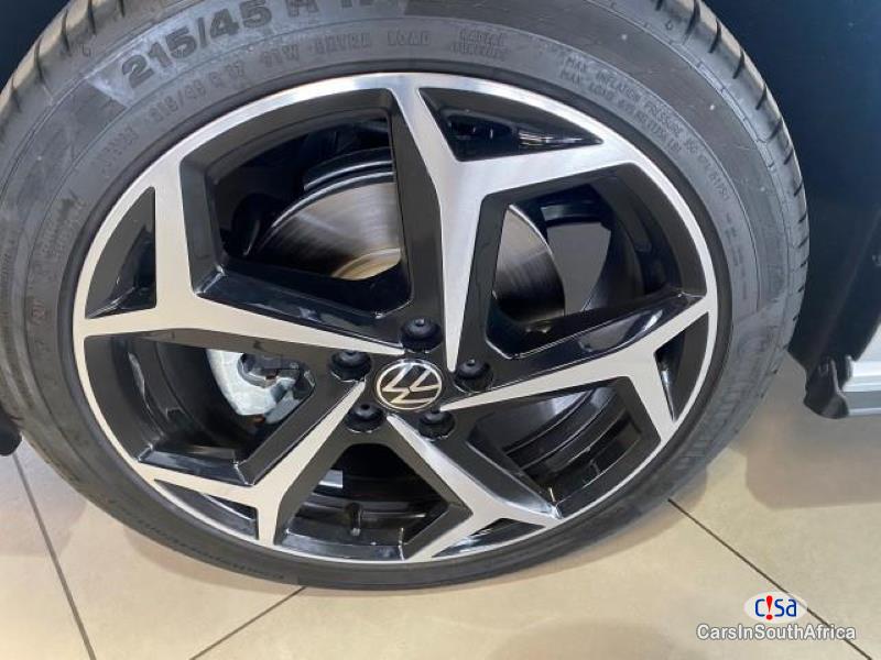 Volkswagen Polo 1.0 Automatic 2019 - image 9