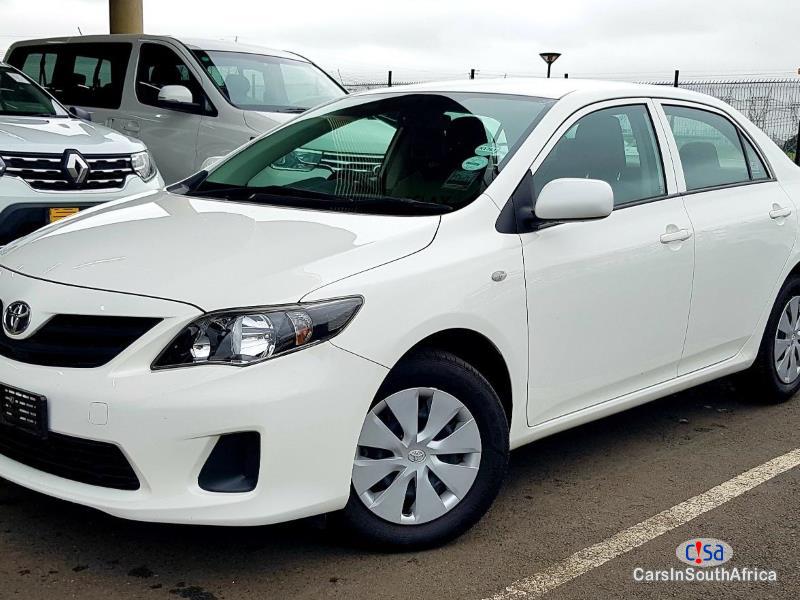Pictures of Toyota Corolla 1.6 Manual 2016