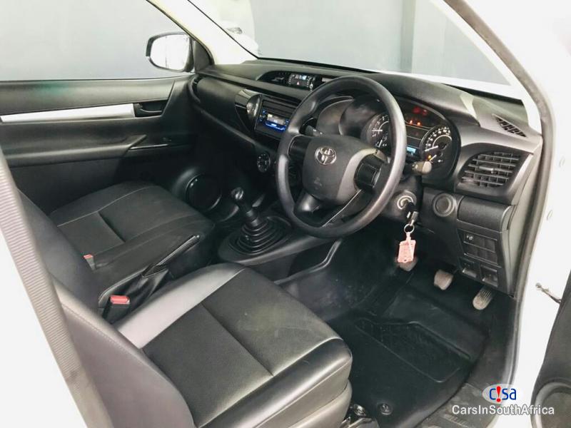 Picture of Toyota Hilux 2.5 Manual 2017 in South Africa