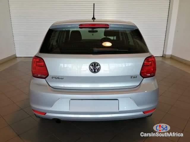 Volkswagen Polo 1.2 Automatic 2015 - image 2