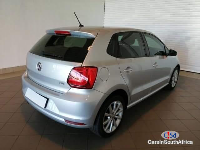 Volkswagen Polo 1.2 Automatic 2015 - image 4