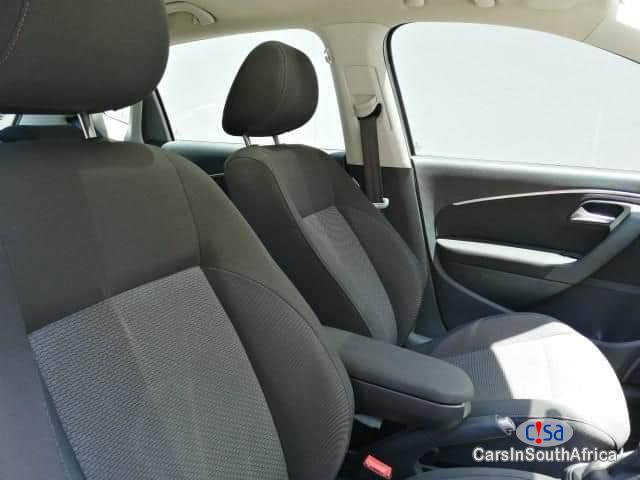 Volkswagen Polo 1.2 Automatic 2015 - image 6