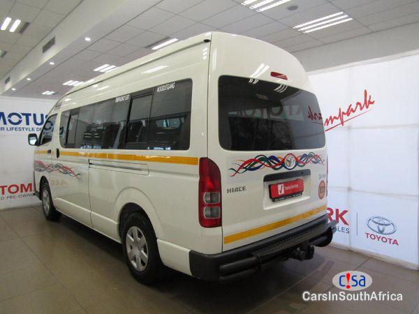 Toyota Quantum 2.5 D-4D Sesfikile Call 081 494 5928 Manual 2020 in Mpumalanga