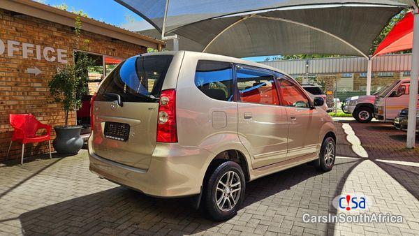 Toyota Avanza 1.5 SX Manual 2010 - image 2