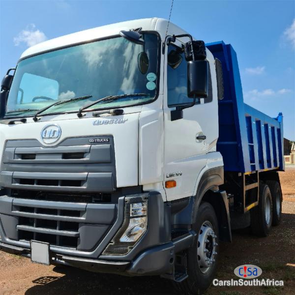 Nissan 6.2 Automatic 2015 - image 5