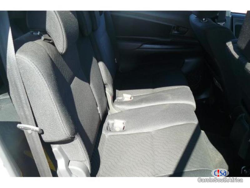 Toyota Avanza 1.6 Manual 2014 - image 3