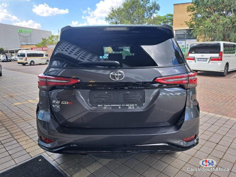 Toyota Fortuner 2.8 Automatic 2023