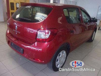 Renault Sandero 1.4 Manual 2014 - image 4