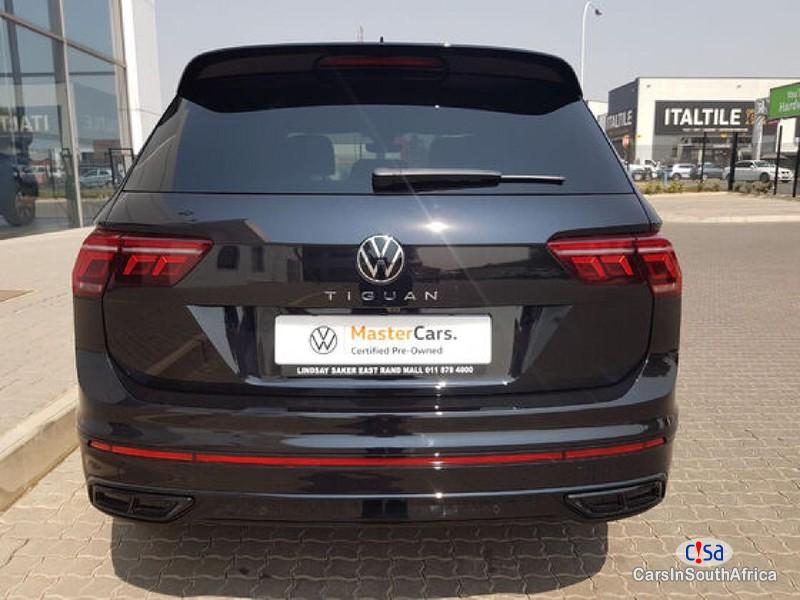 Volkswagen Tiguan Automatic 2023 - image 12