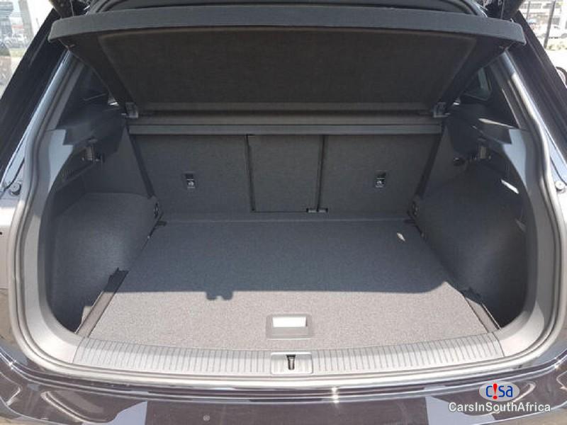 Volkswagen Tiguan Automatic 2023 - image 6