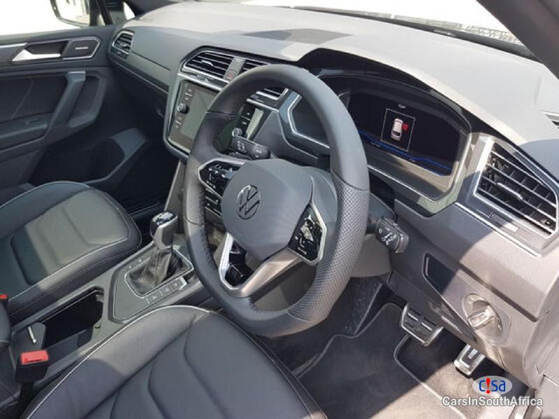 Volkswagen Tiguan Automatic 2023 - image 7