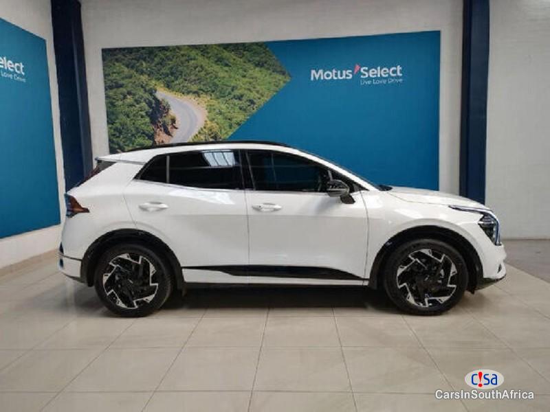 Kia Sportage Automatic 2023 - image 5