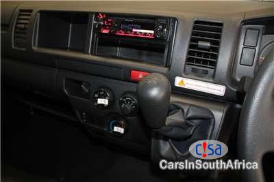 Toyota Quantum 2.5D4D Sesifikile Manual 2013 in South Africa