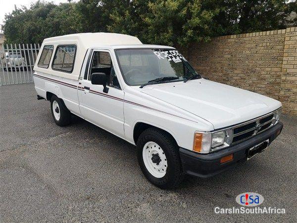 Picture of Toyota Hilux 2.4 Manual 1995 in KwaZulu Natal