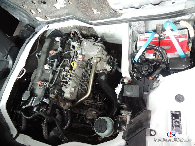 Toyota HiAce 2.7 Manual 2018 - image 2