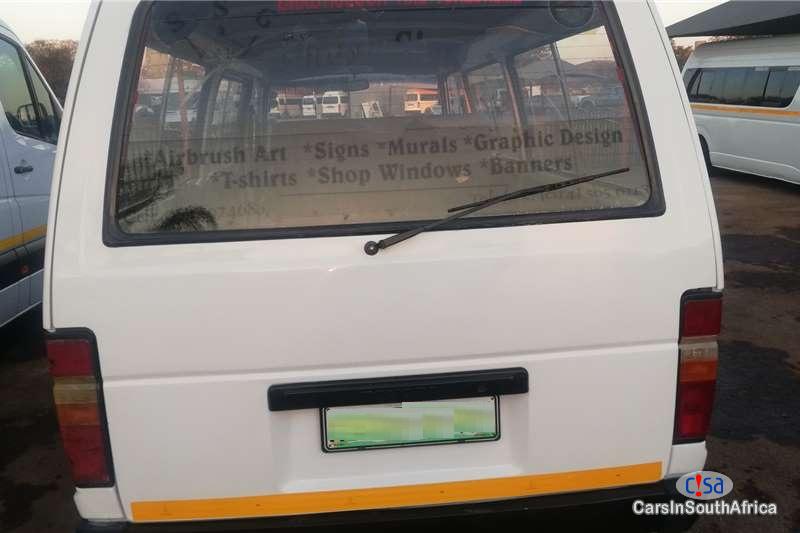 Toyota HiAce 2.2 Manual 2007 - image 9