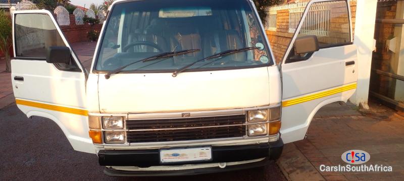Toyota HiAce 2.2 Manual 2007 - image 3