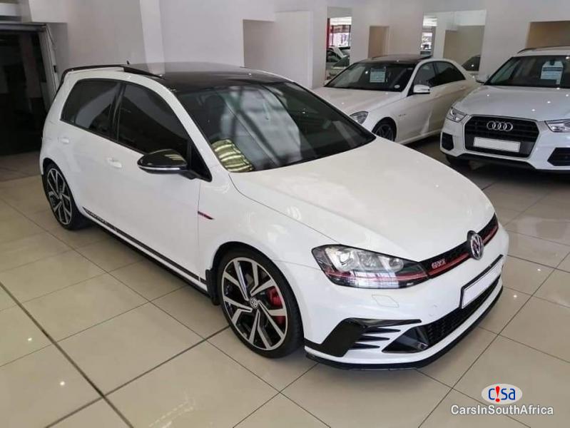 Pictures of Volkswagen Golf 2.0 Automatic 2019