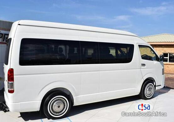 Toyota Quantum 2.7 Manual 2017