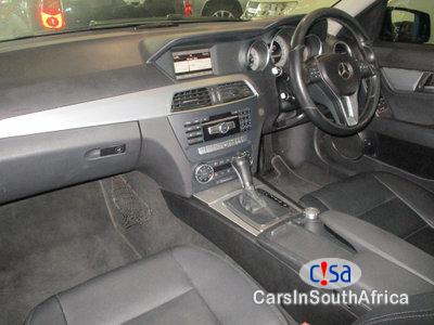 Mercedes Benz CLA-Class 1.8 Automatic 2013 - image 3