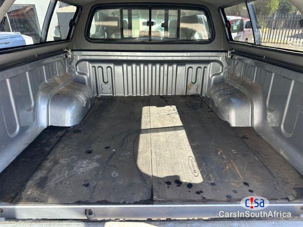 Toyota Hilux 2.4 GD-6 Raised Body SRX Double Cable Manual 2020 - image 3