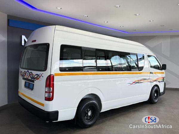 Toyota Quantum 2.5 D-4D Sesfikile 16-Seat Manual 2020 - image 2