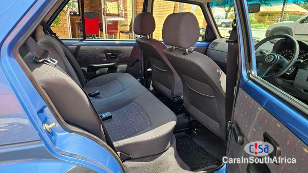 Volkswagen Golf Citi 1.4i Manual 2006 - image 2