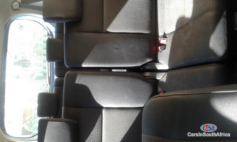 Toyota Avanza 1.5 Manual 2018 - image 3