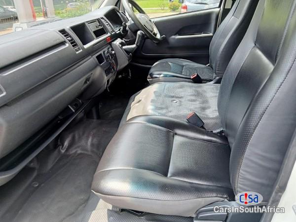 Toyota Quantum 2.5 Toyota Quantum Call Or WhatsApp 0848069549 Manual 2017 - image 4