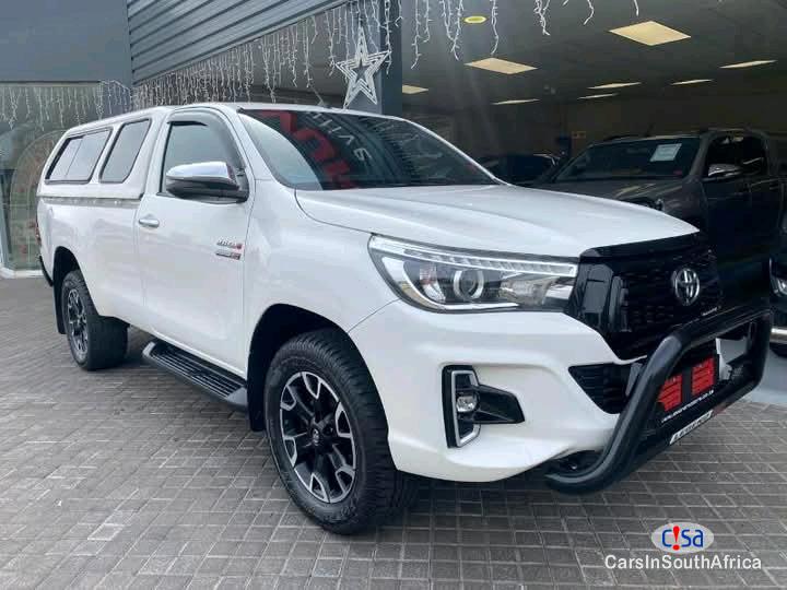 Pictures of Toyota Hilux Manual 2019