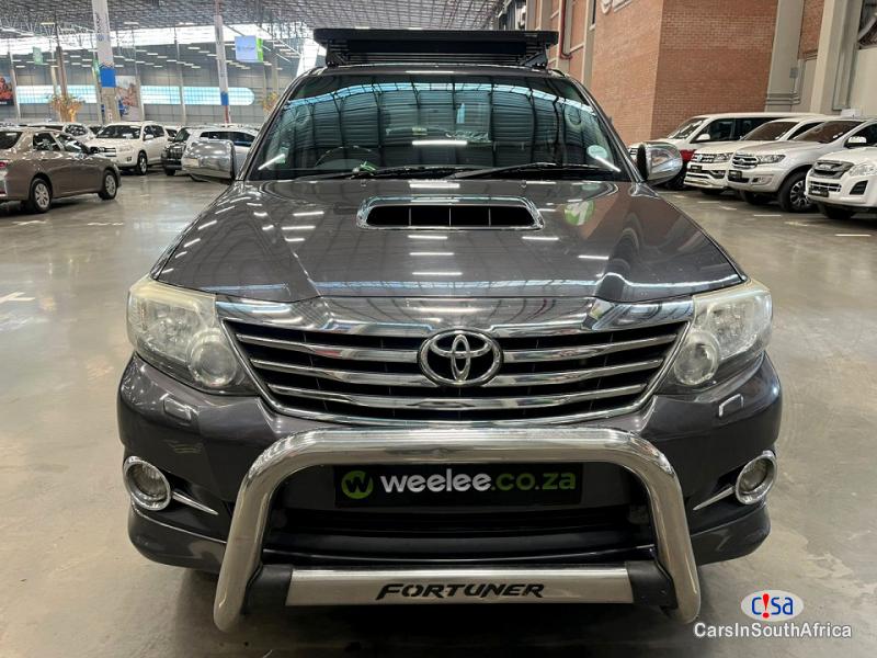 Toyota Fortuner 3.0 D4D 4x4 Auto / +27 685845776 Automatic 2015