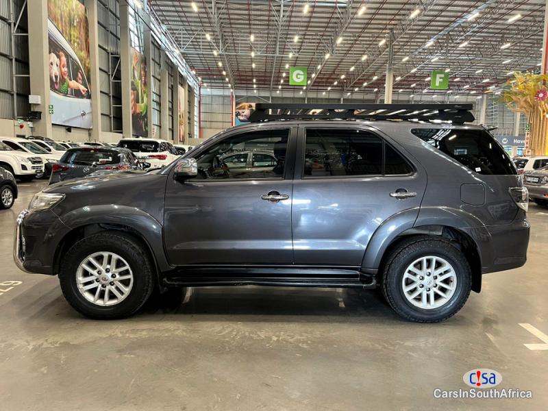 Toyota Fortuner 3.0 D4D 4x4 Auto / +27 685845776 Automatic 2015 in South Africa