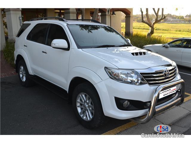 Toyota Fortuner Automatic 2013 - image 3