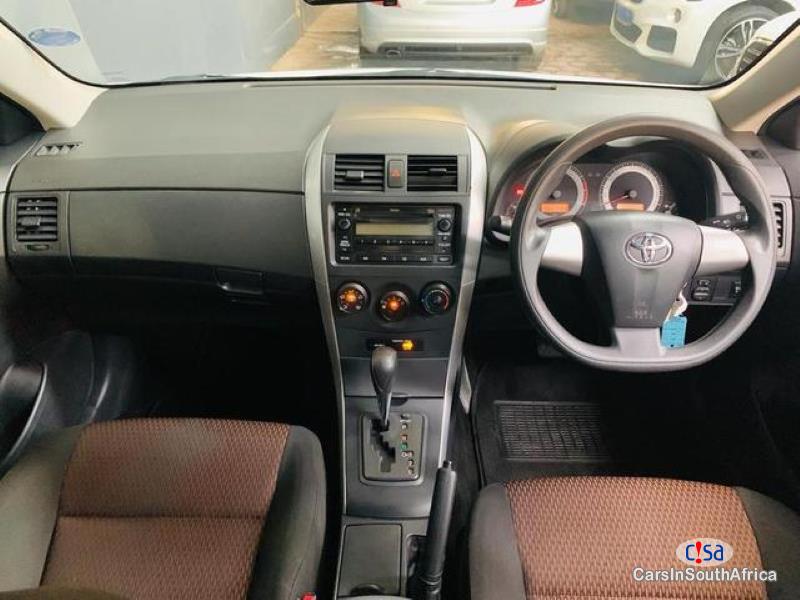 Toyota Corolla Automatic 2014 - image 5